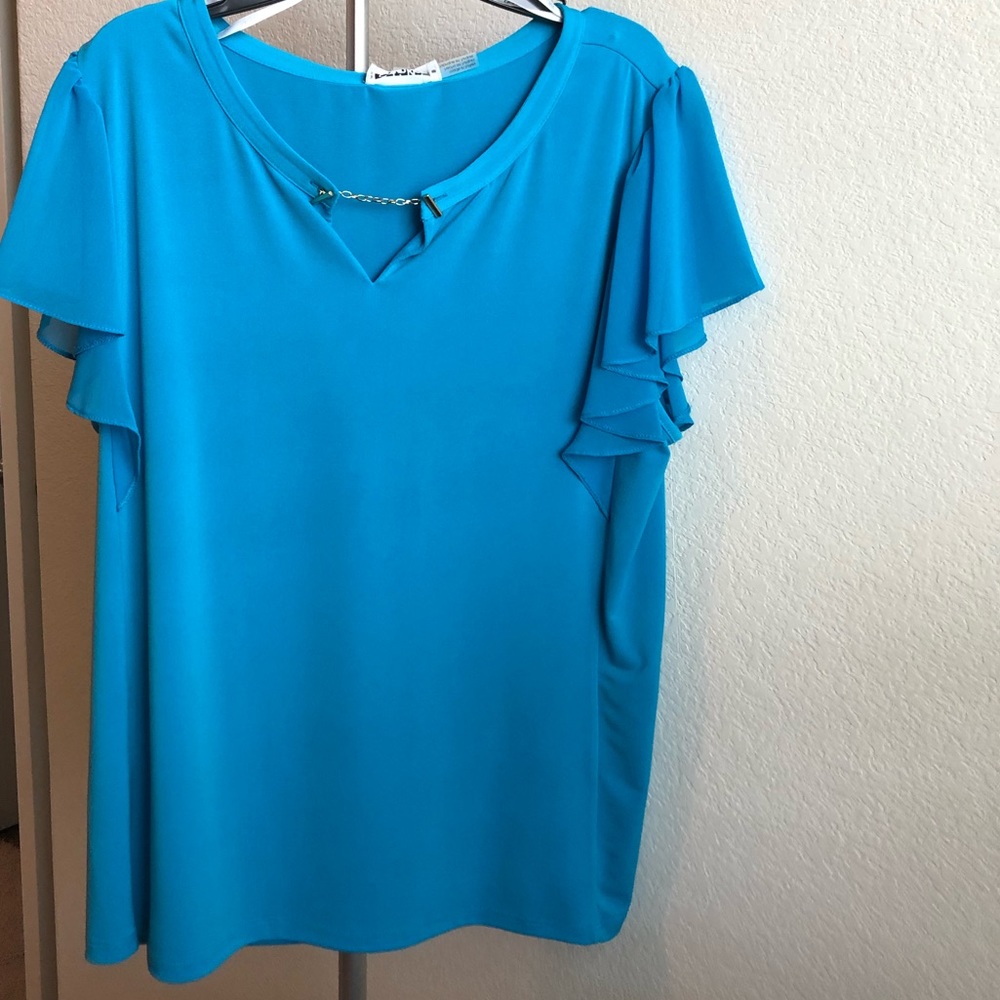 **NEW** Calvin Klein Top